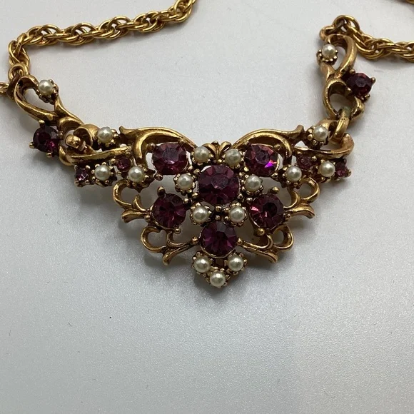 Vintage Gold-Tone Necklace with Purple Crystal and Pearl Accents - Picture 3 of 3